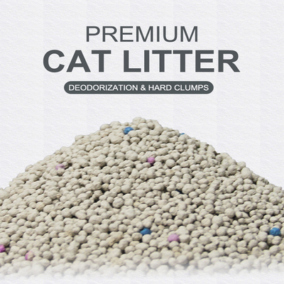 Harga yang bagus OEM 100% Natrium alami Kucing Pasir Lemon Bau Kuat Bau Kunci Bebas debu Kumpul Premium Bentonite Cat Litter on line
