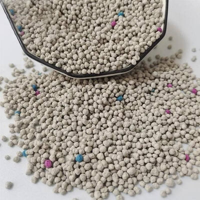 Extra Strength Clumping Bentonite Cat Litter with Low Dust and High Absorbency